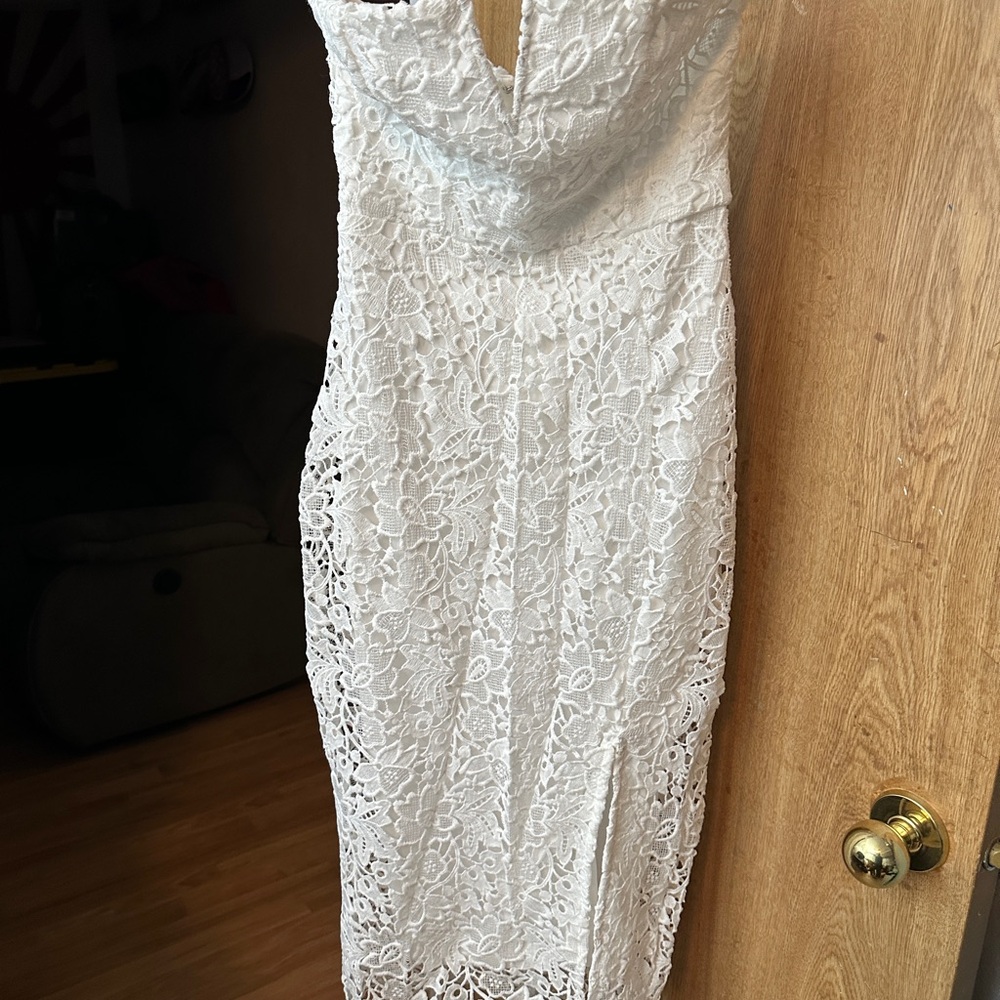 ASTR kalena strapless dress in white - Picture 2 of 5